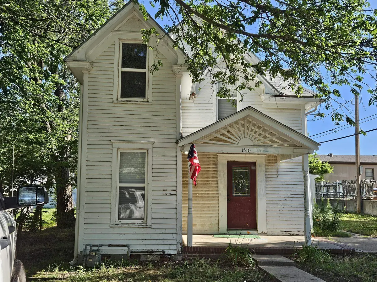 1510 Olive, Winfield, KS 67156