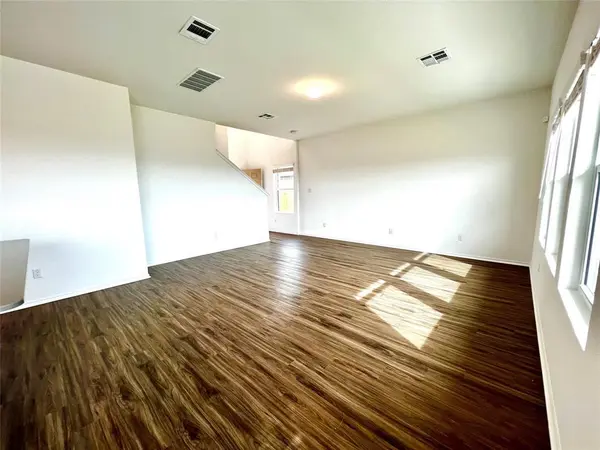 8001 Copper Prairie BND, Lago Vista, TX 78645