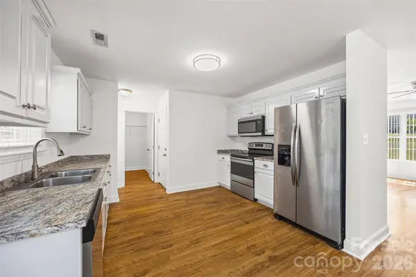 3200 Silver Fox CIR #48, Lancaster, SC 29720