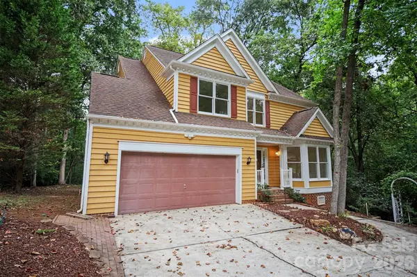 8401 Tatebrook LN, Huntersville, NC 28078