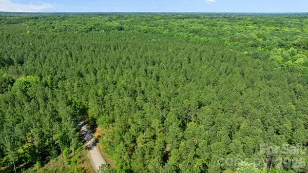 000 Peacehaven RD #8, Mcconnells, SC 29726