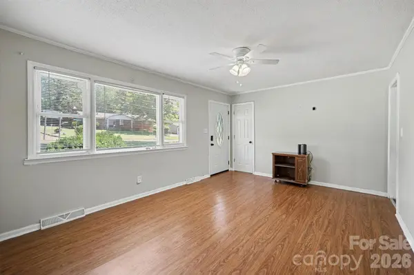 829 Vancouver LN, Gastonia, NC 28052
