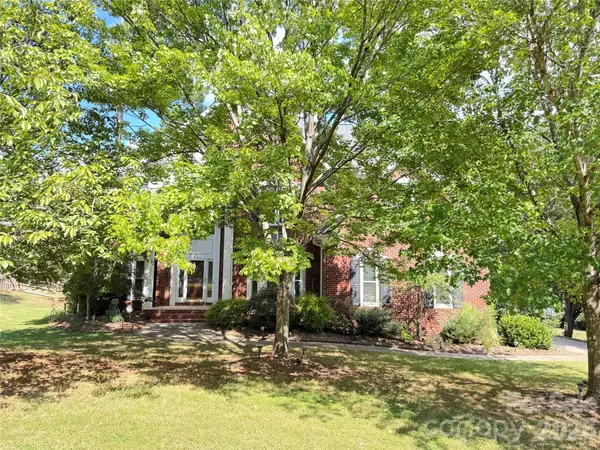178 Cove Creek LOOP, Mooresville, NC 28117