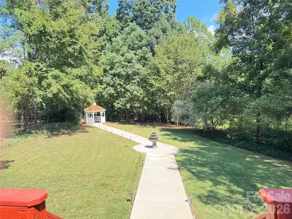 178 Cove Creek LOOP, Mooresville, NC 28117