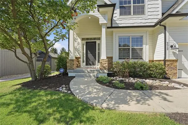 9012 N Oxford AVE, Kansas City, MO 64157