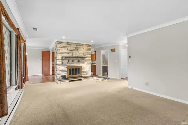 5465 N Feather Valley RD, Fremont, IN 46737