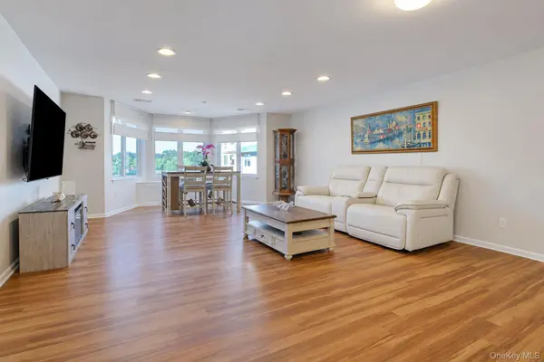 1308 Round Pointe DR, Haverstraw, NY 10927