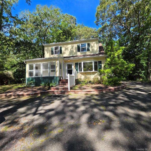 45 Christian AVE, Setauket, NY 11733