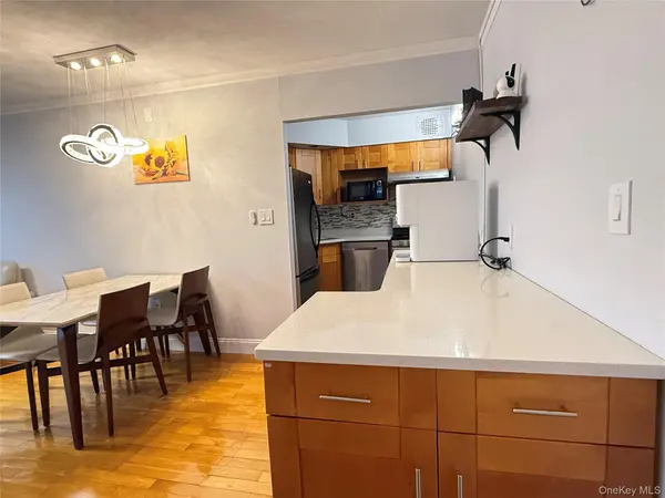 170-20 Crocheron AVE #203, Flushing, NY 11358