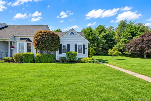 2555 Youngs AVE #11A, Southold, NY 11971
