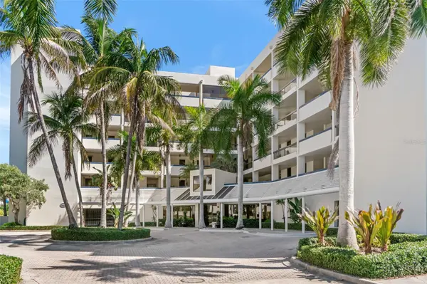1932 HARBOURSIDE DR #214, Longboat Key, FL 34228