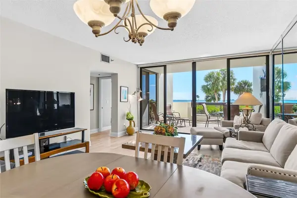 1932 HARBOURSIDE DR #214, Longboat Key, FL 34228
