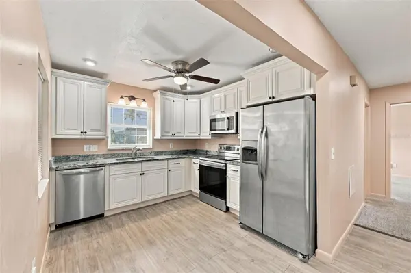 1601 NEW BEDFORD DR, Sun City Center, FL 33573