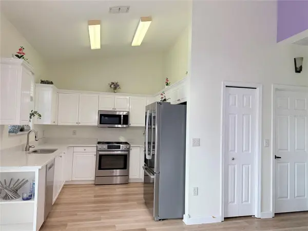 24604 LAUREL RIDGE DR, Lutz, FL 33559