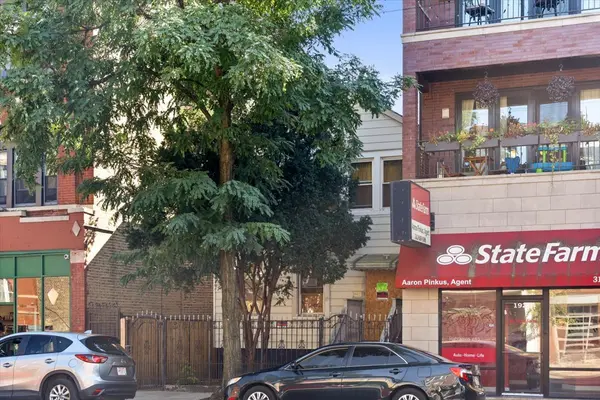 1921 W Chicago AVE, Chicago, IL 60622