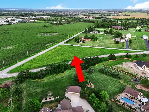 9600 W Steger RD, Frankfort, IL 60423