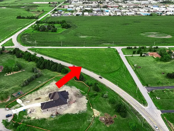 9600 W Steger RD, Frankfort, IL 60423