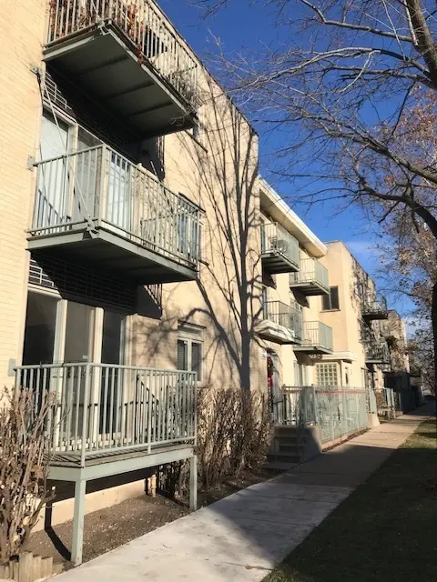 1260 W Byron ST #2, Chicago, IL 60613
