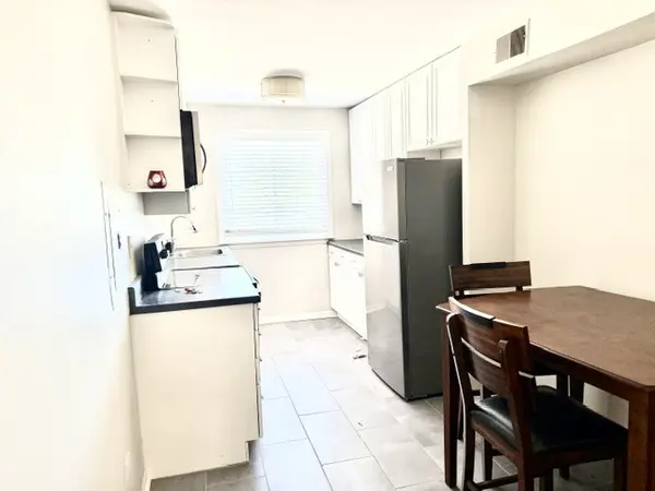 1260 W Byron ST #2, Chicago, IL 60613