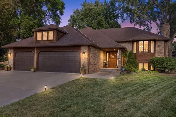5170 Hemlock LN N, Plymouth, MN 55442