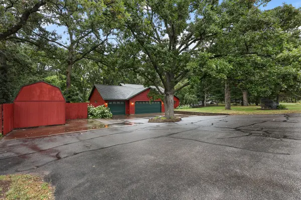 818 N Oak ST, Royalton, MN 56373