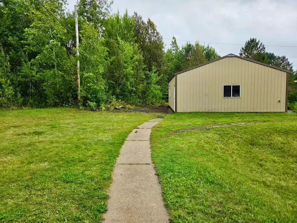 500 Coventry RD, Hoyt Lakes, MN 55750