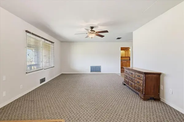 2201 E State Highway 66, Elk City, OK 73644