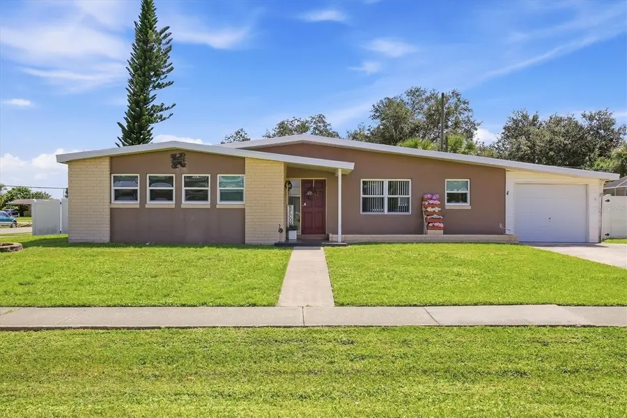 2424 WARNE ST, Port Charlotte, FL 33952