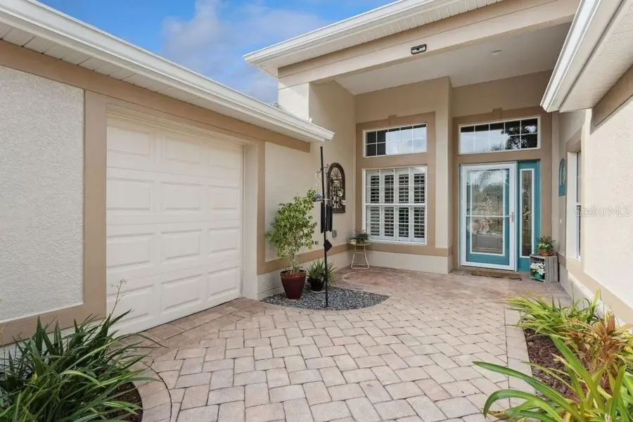 24215 BELLE MEDE DR, Leesburg, FL 34748