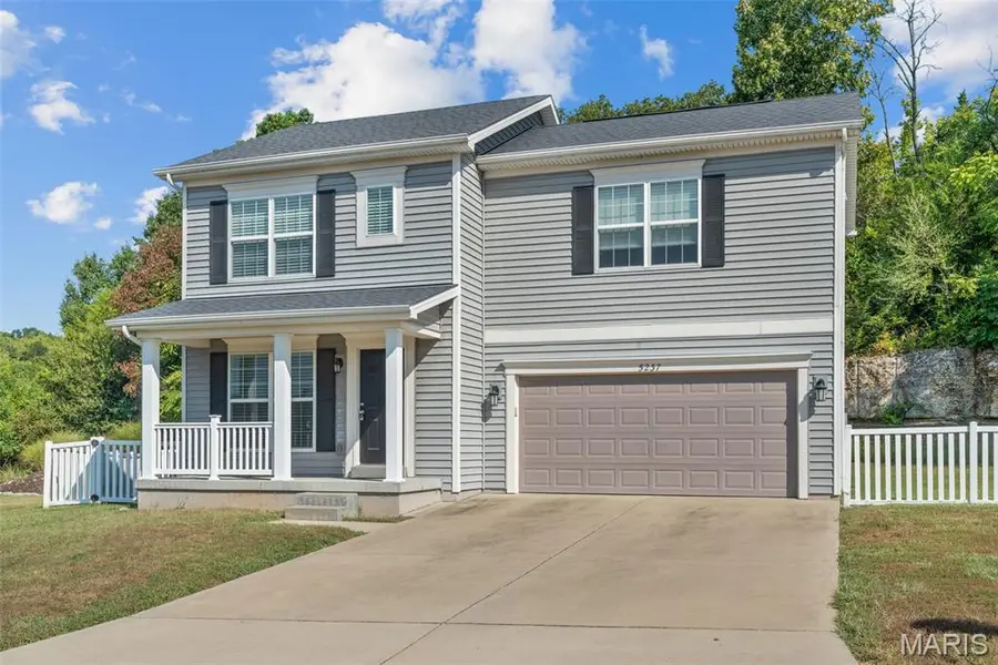 5237 N Bellerieve LN, Imperial, MO 63052