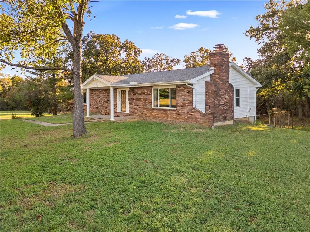 23672 S BB HWY, Nevada, MO 64772