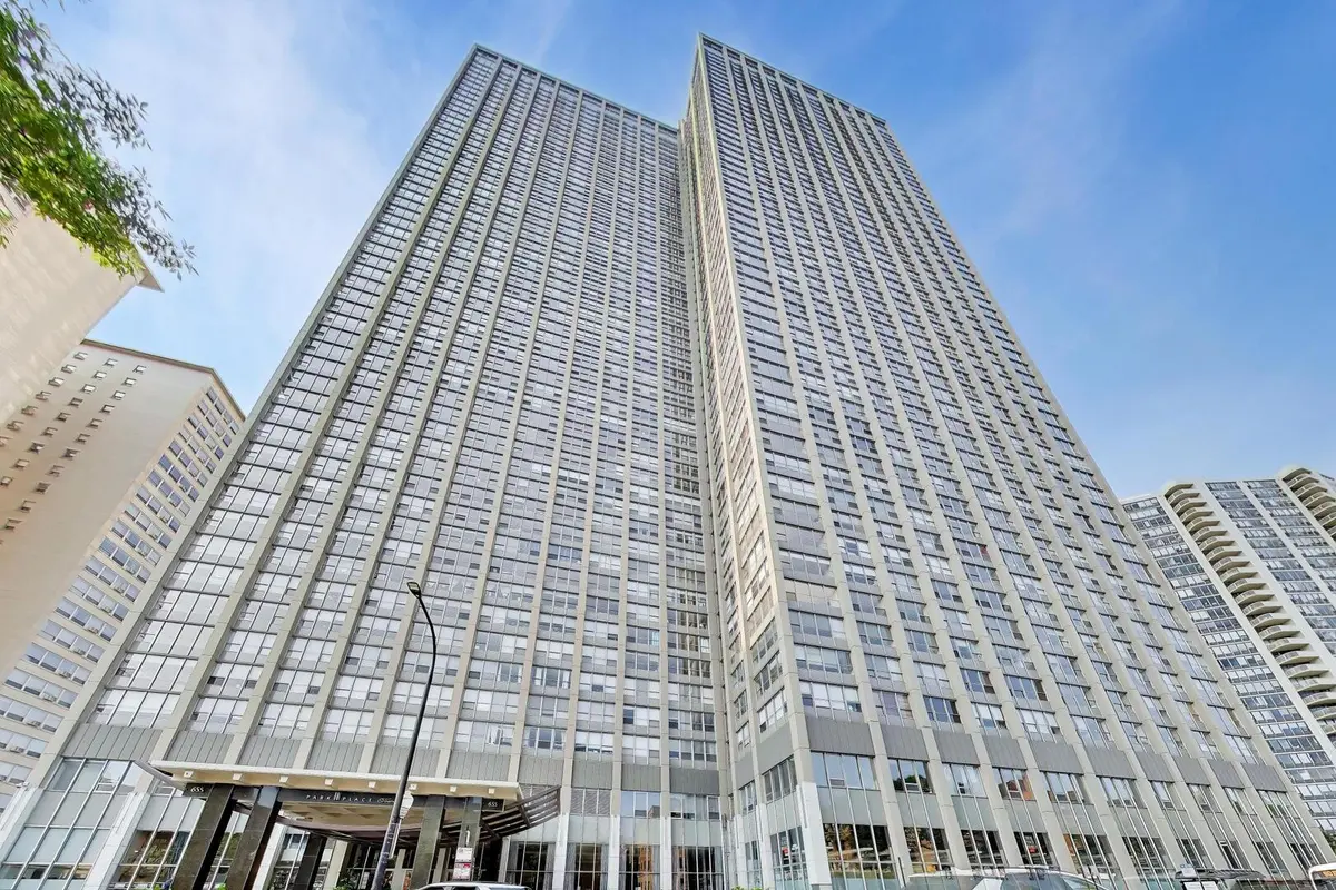 655 W IRVING PARK RD #2801, Chicago, IL 60613