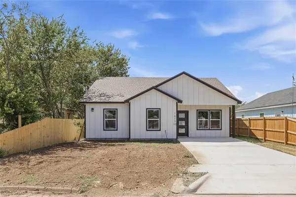 1613 1/2 2nd Street, Brownwood, TX 76801