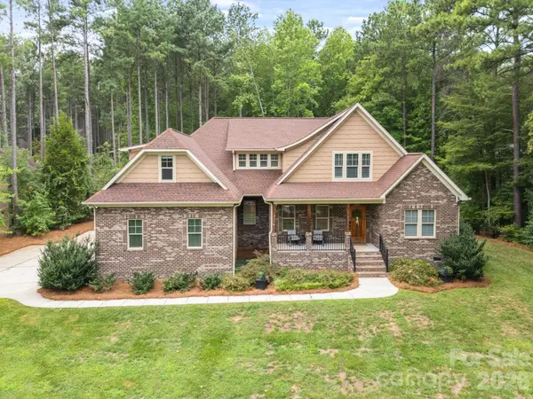 7261 Bay Ridge DR, Denver, NC 28037
