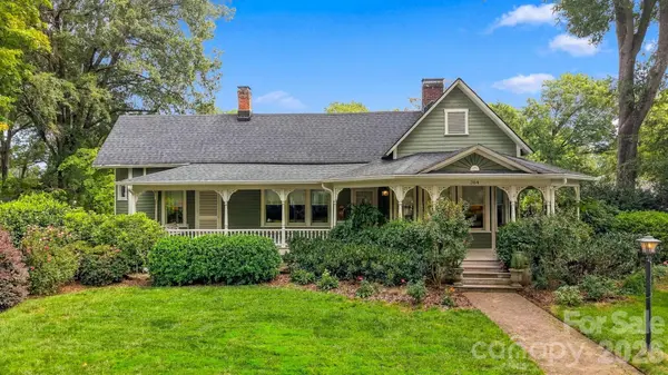 364 6th ST NW, Hickory, NC 28601