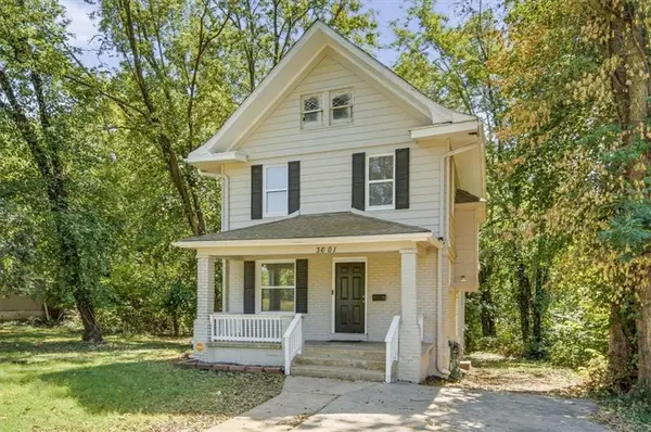 3601 E 60th ST, Kansas City, MO 64130