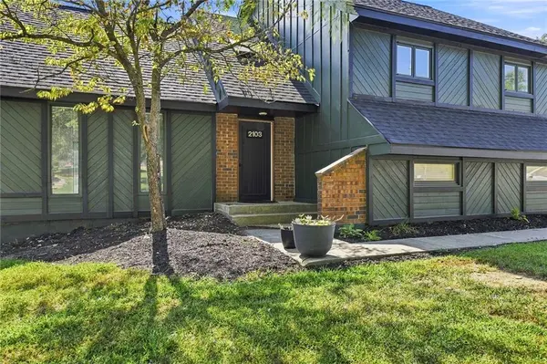 2103 NE 79th TER, Kansas City, MO 64118