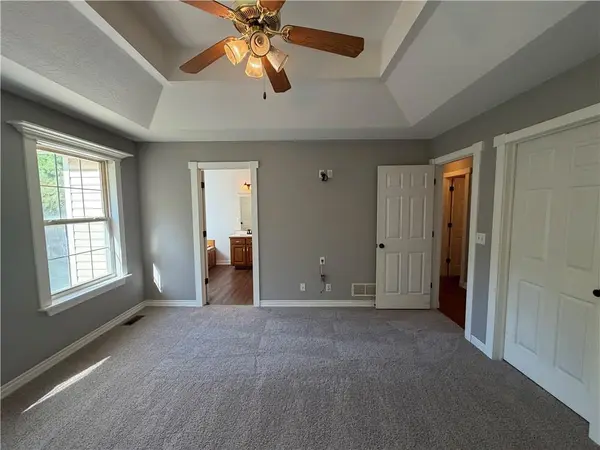 21505 E 50th Terrace CT, Independence, MO 64015