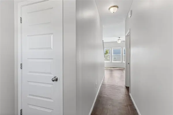 21317 W 215th ST, Spring Hill, KS 66083