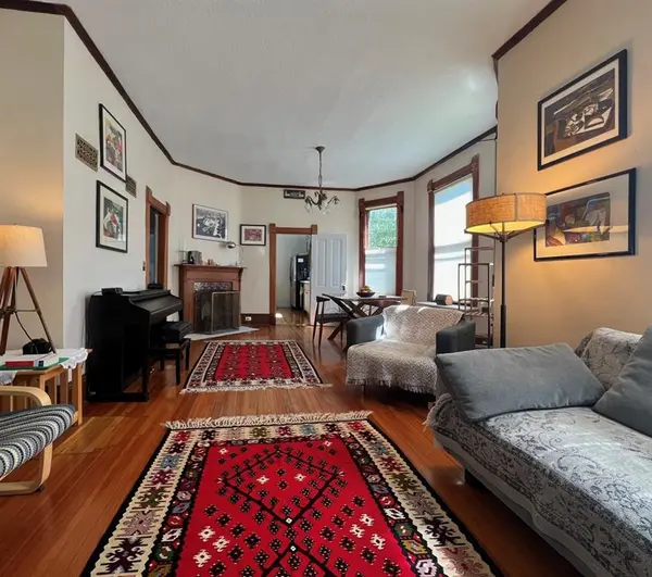 808 Mississippi ST, Lawrence, KS 66044