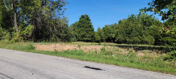 Twin Pond RD, Bedford, IN 47421