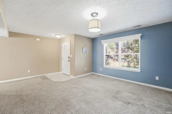 6106 Flintlock DR, West Lafayette, IN 47906