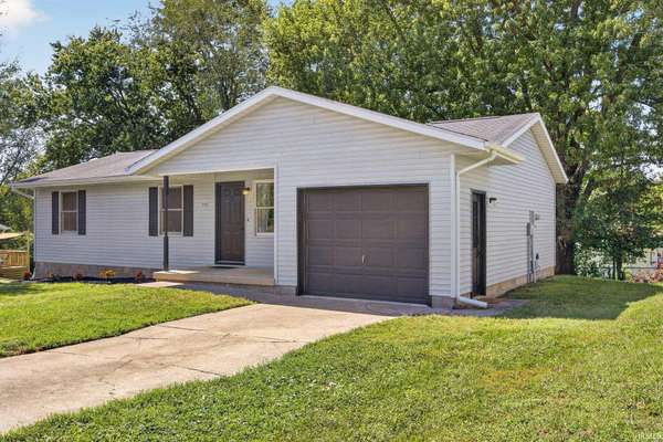 5925 S Catherine ST, Bloomington, IN 47403