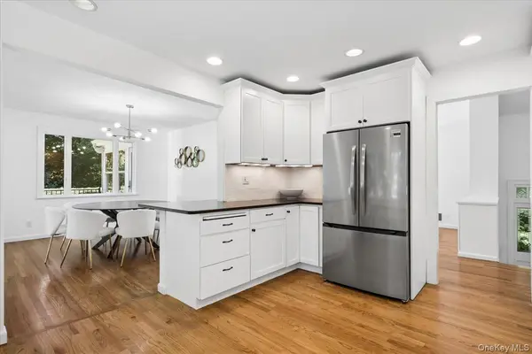 268 Broadfield RD, New Rochelle, NY 10804