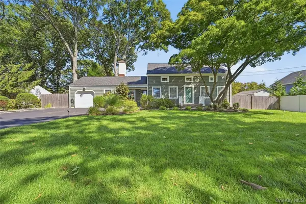 75 Eatons Neck RD, Northport, NY 11768