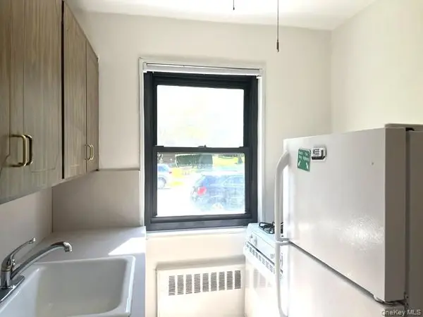 199-39 19th AVE #2143, Whitestone, NY 11357