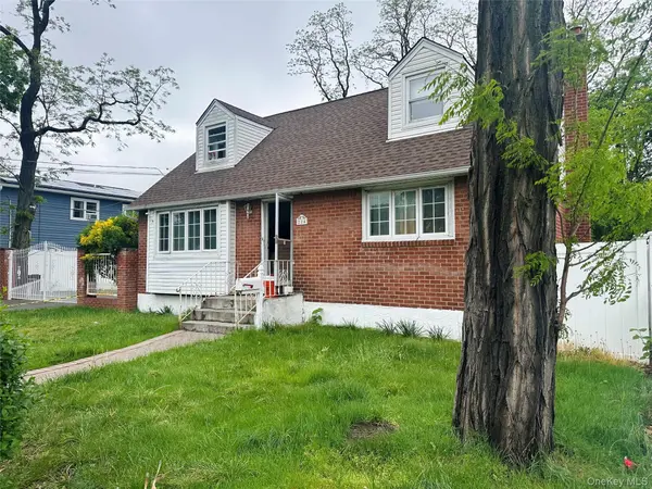224 Park AVE, Roosevelt, NY 11575