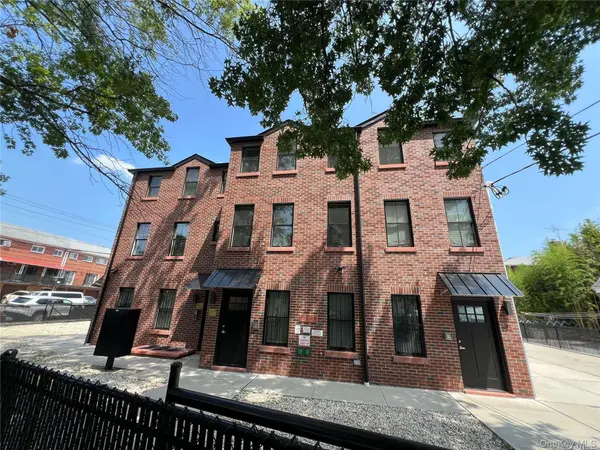 56-75 136TH ST #3B, Flushing, NY 11354