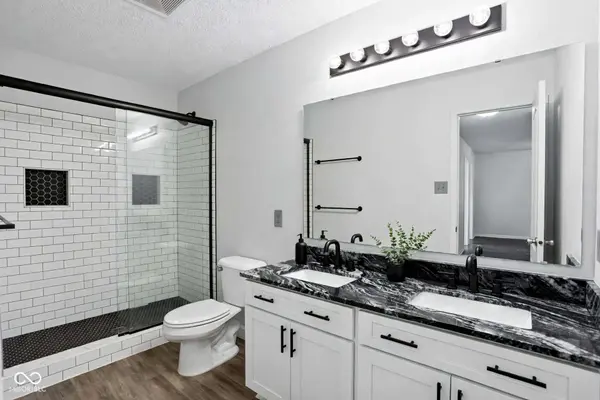 1116 King Maple DR, Greenfield, IN 46140