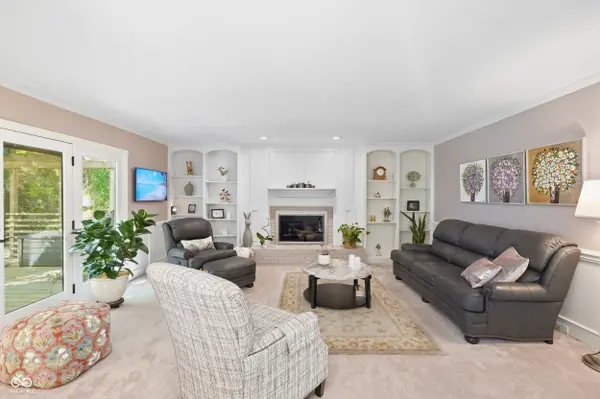 8510 Bluefin CIR, Indianapolis, IN 46236